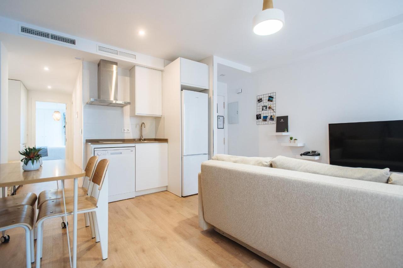 Apartamentos Casa Del Relator Севилья Экстерьер фото