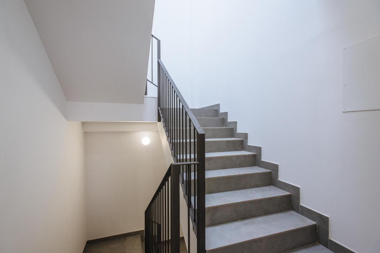Apartamentos Casa Del Relator Севилья Экстерьер фото